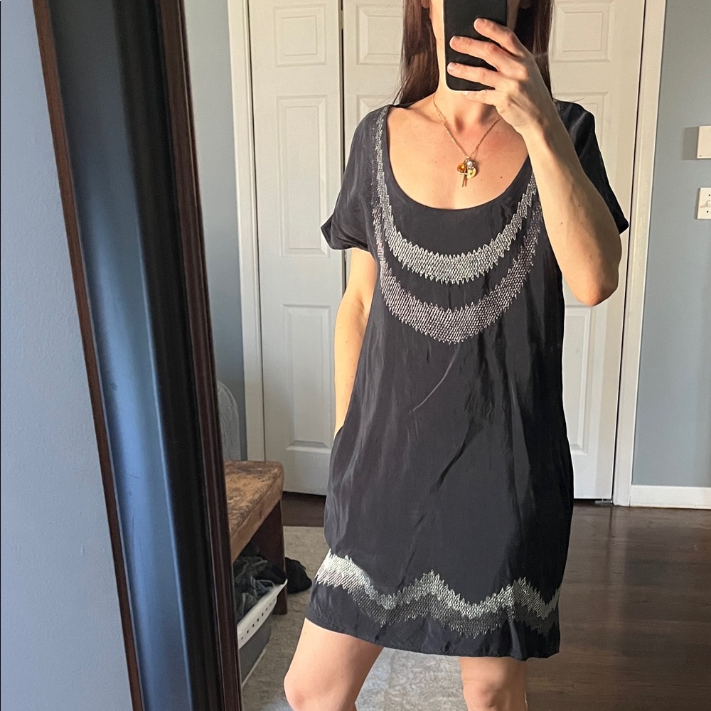 Embroidered Club Monaco dress - size small